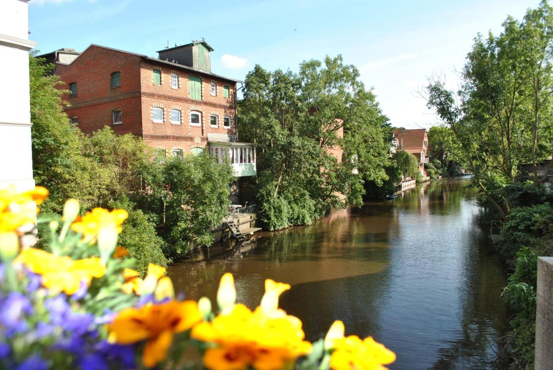 Ferienwohnung Luxusdomizil Rathausblick Otterndorf Esterno foto